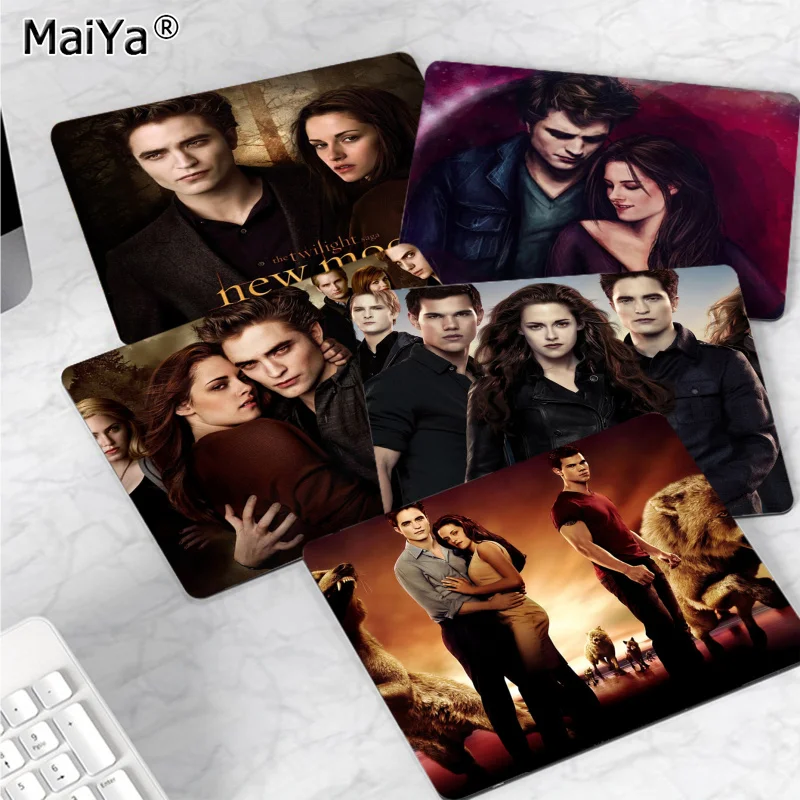 Twilight Mousepad Anti-Slip Gaming Mouse Pad Gamer Desk Mat Keyboard Pad Decoration Mause Pad Office Desk Accessories
Twilight Mousepad Anti-Slip Gaming Mouse Pad Gamer Desk Mat Keyboard Pad Decoration Mause Pad Office Desk Accessories