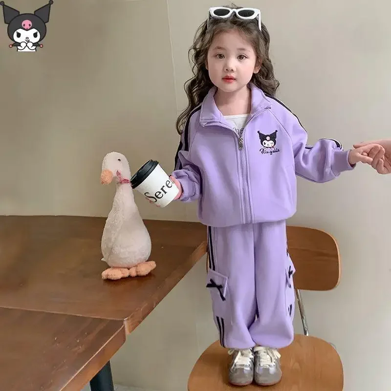 Толстовка с рисунком Kawaii для девочек, костюм Kuromi Sanrio, весенне-осенние новые брюки с длинными рукавами, однотонный повседневный кардиган
Толстовка с рисунком Kawaii для девочек, костюм Kuromi Sanrio, весенне-осенние новые брюки с длинными рукавами, однотонный повседневный кардиган