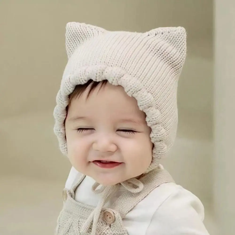 Fashion Cute Knitted Hat Autumn Winter Solid Color Bonnet Hats for Baby Soft Ear Protection Hat
Fashion Cute Knitted Hat Autumn Winter Solid Color Bonnet Hats for Baby Soft Ear Protection Hat
