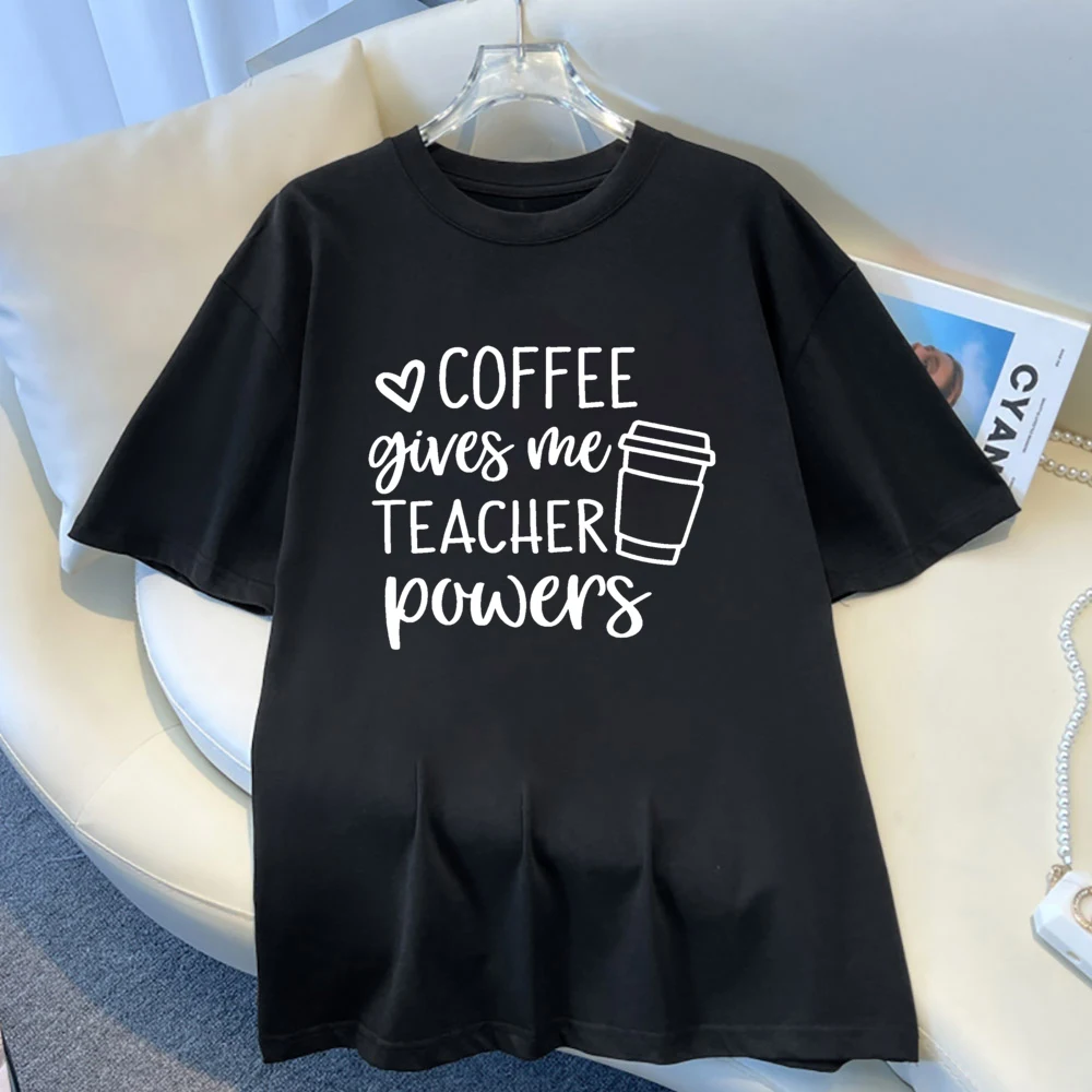 Футболка с буквенным принтом Coffee Gives Me Teacher Powers, повседневные футболки с короткими рукавами и круглым вырезом, свободные топы, летняя одежда для учителей
Футболка с буквенным принтом Coffee Gives Me Teacher Powers, повседневные футболки с короткими рукавами и круглым вырезом, свободные топы, летняя одежда для учителей