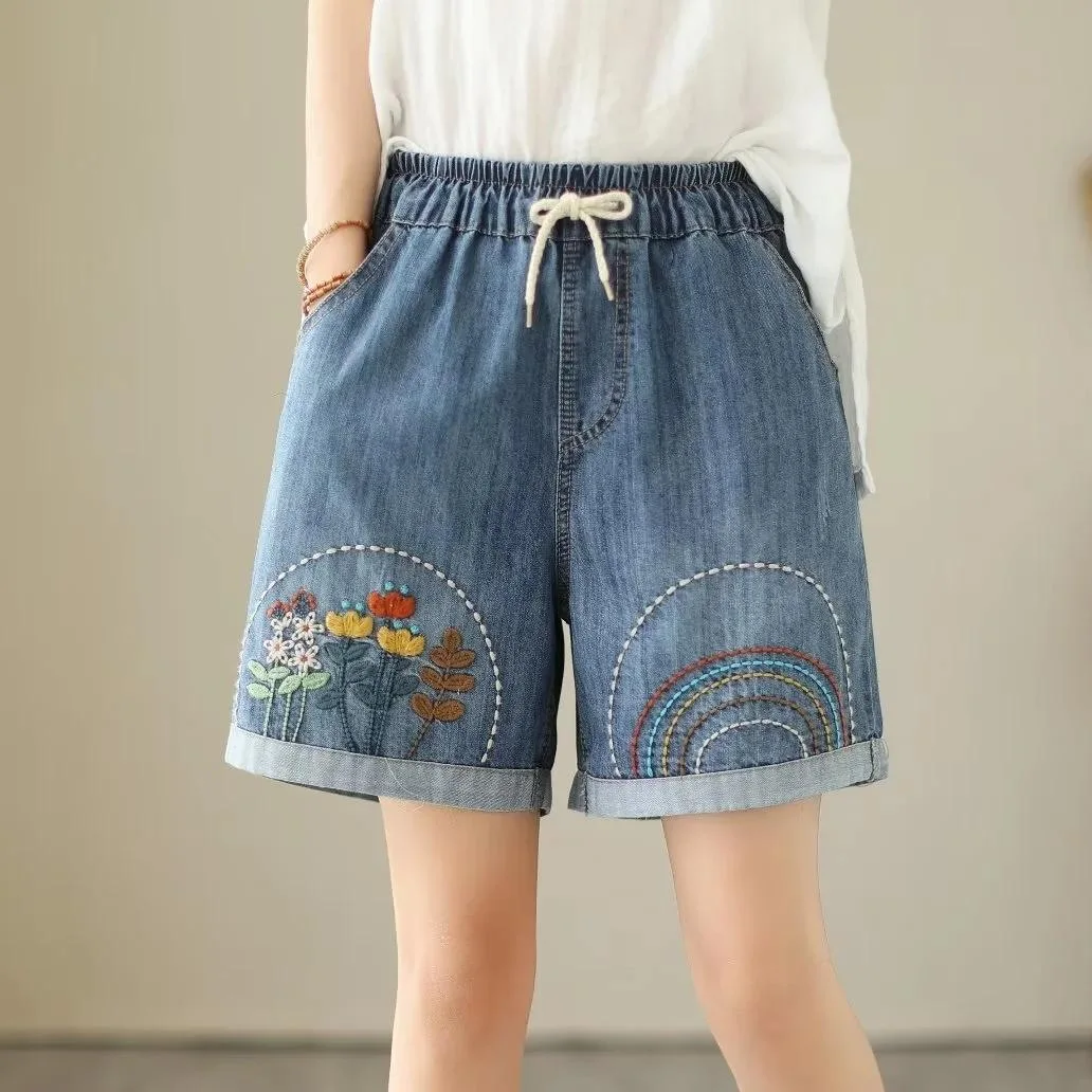 Japanese Vintage Mori Girl Cartoon Floral Rabbit Cat Embroidery Denim Shorts Women Summer Elastic Waist Casual Wide Leg Shorts
Japanese Vintage Mori Girl Cartoon Floral Rabbit Cat Embroidery Denim Shorts Women Summer Elastic Waist Casual Wide Leg Shorts