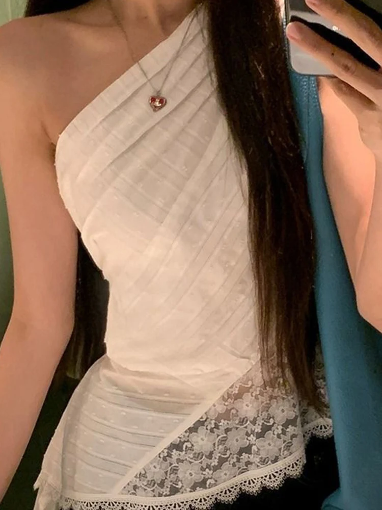 Pure Desire White Lace Splice Shoulder Bridesmaid Vest Women's Slim Fit Summer Irregular Pleated Korean Style Silk Top
Pure Desire White Lace Splice Shoulder Bridesmaid Vest Women's Slim Fit Summer Irregular Pleated Korean Style Silk Top