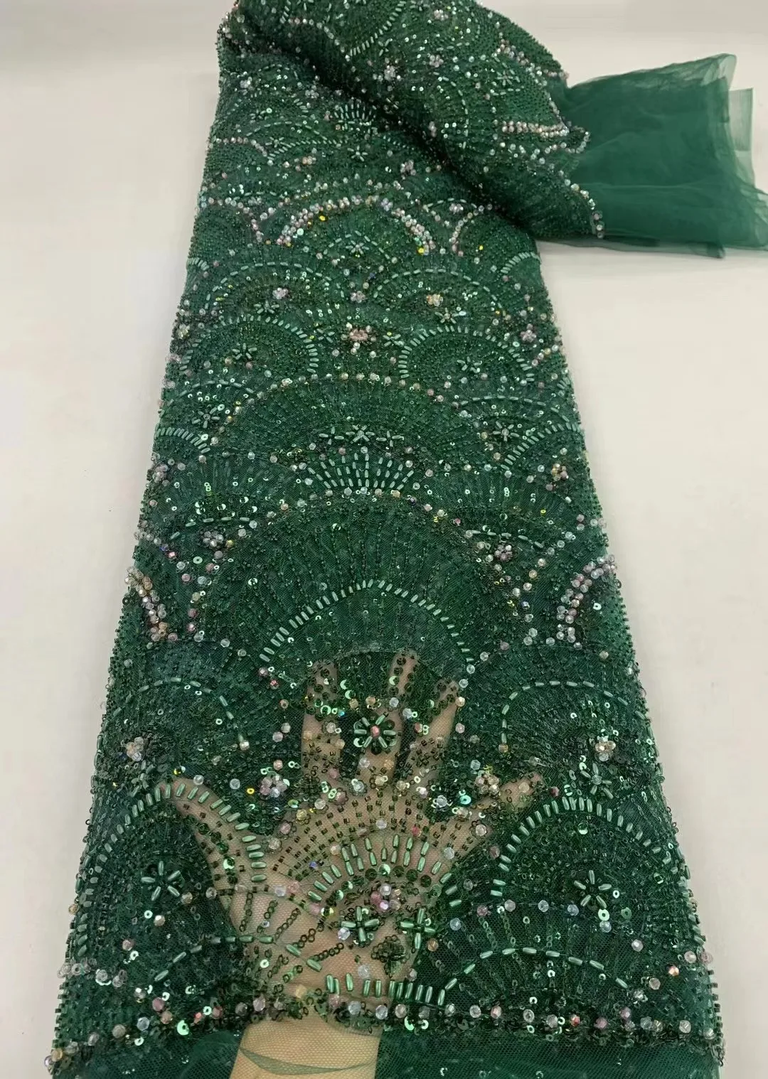 Elegant African French Tulle Embroidery Beaded Beads Lace Fabric Nigerian Sequins Lace Fabric For Wedding Party Christmas Dress
Elegant African French Tulle Embroidery Beaded Beads Lace Fabric Nigerian Sequins Lace Fabric For Wedding Party Christmas Dress