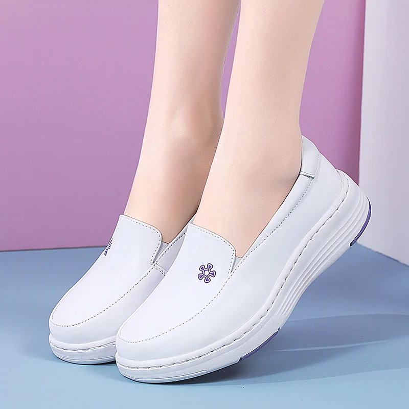 Female Nurse Shoes Fashionable White Shoe Comfortable Thick Soled Women Sports Shoes Spring New Slip on Flat Casual Shoe
Female Nurse Shoes Fashionable White Shoe Comfortable Thick Soled Women Sports Shoes Spring New Slip on Flat Casual Shoe