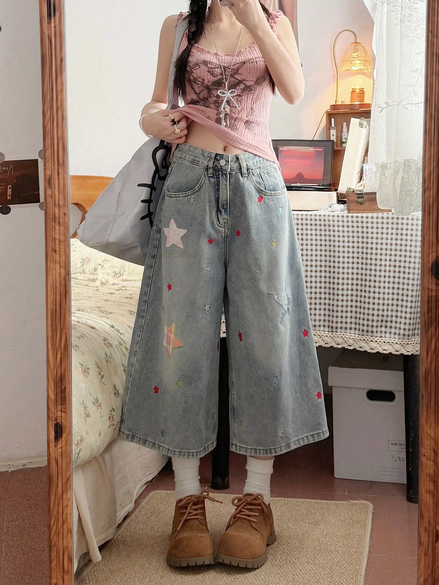 American Style Loose Fit Thin Wide Leg Short Pants Women's Summer Casual Jeans High Waist with Pockets Wear Resistant
American Style Loose Fit Thin Wide Leg Short Pants Women's Summer Casual Jeans High Waist with Pockets Wear Resistant