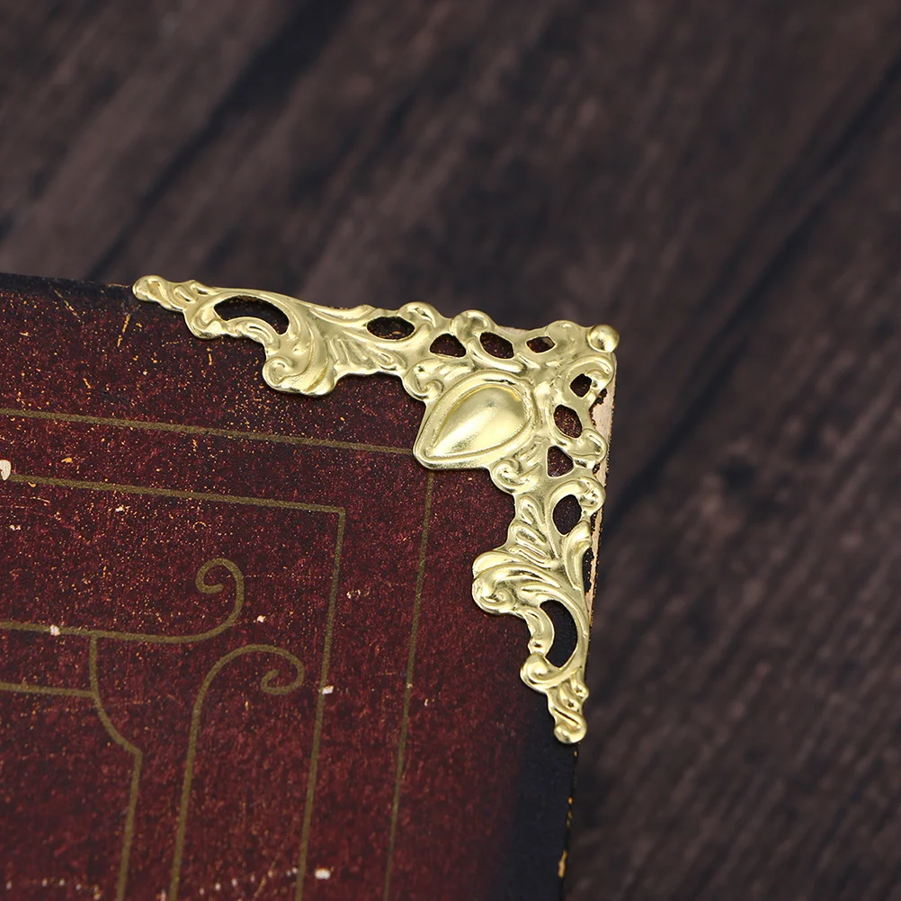 50Pcs Flower Sticker Classic Style Book Corner Guard for Jewelry Case Gift Box Scrapbook Ornament
50Pcs Flower Sticker Classic Style Book Corner Guard for Jewelry Case Gift Box Scrapbook Ornament