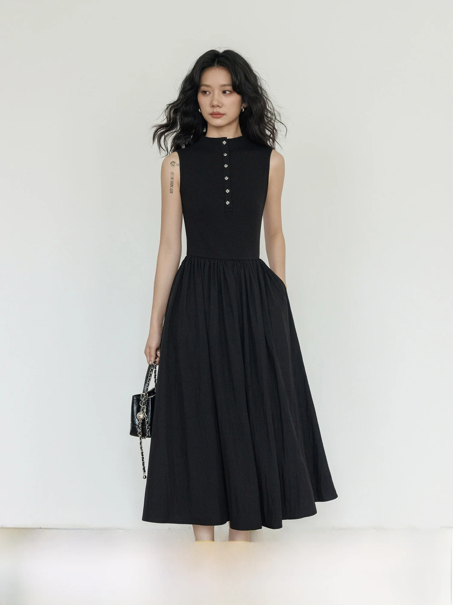 Summer Knitted Design Henry Collar Patchwork Dress Women's A-Line Skirt Slimming Long Dress Cotton Blend No-Sleeve Midi Dress
Summer Knitted Design Henry Collar Patchwork Dress Women's A-Line Skirt Slimming Long Dress Cotton Blend No-Sleeve Midi Dress
