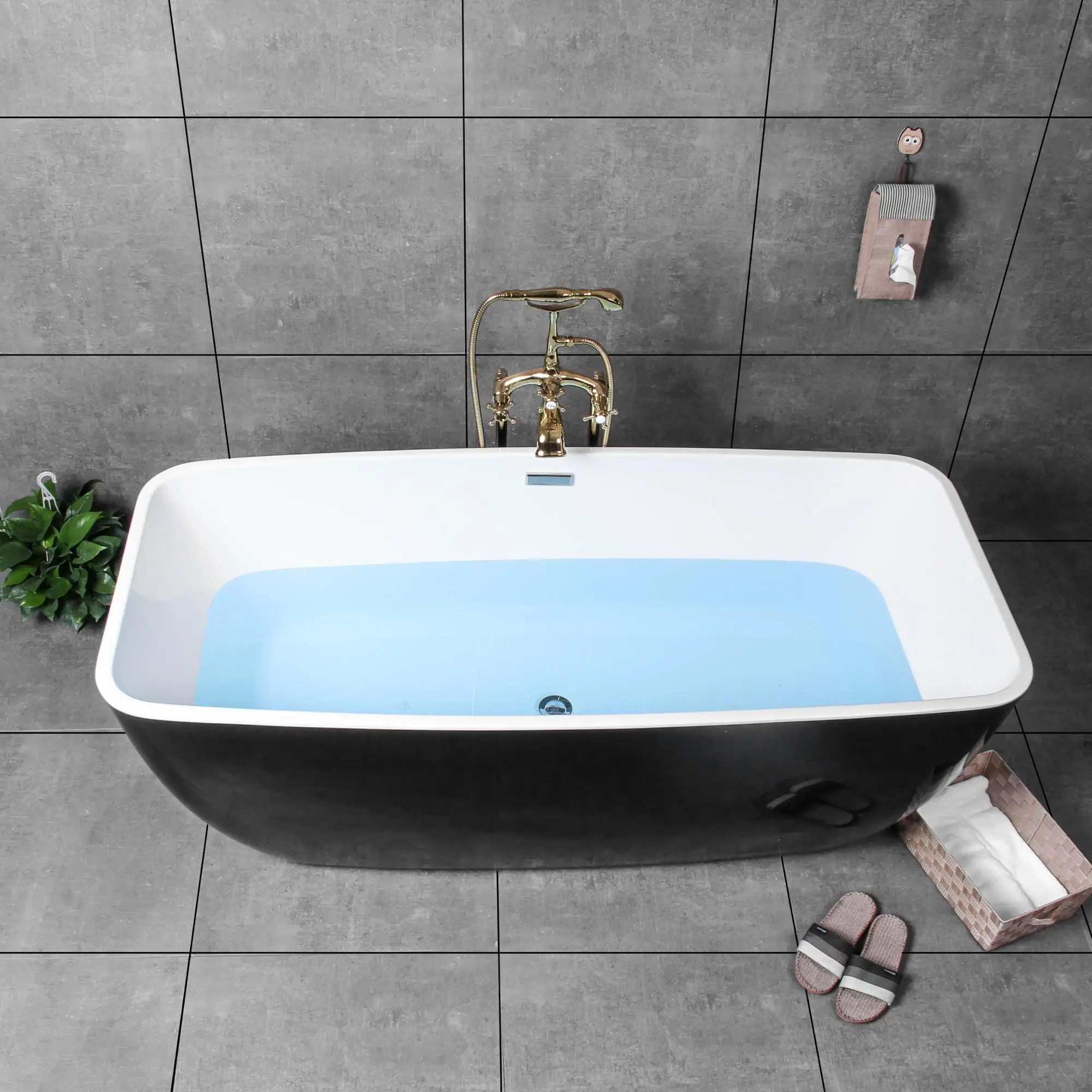 High Quality Bath Tub Stand Freestanding Faucets Wholesale Bathtubs for Outdoor Swim
High Quality Bath Tub Stand Freestanding Faucets Wholesale Bathtubs for Outdoor Swim