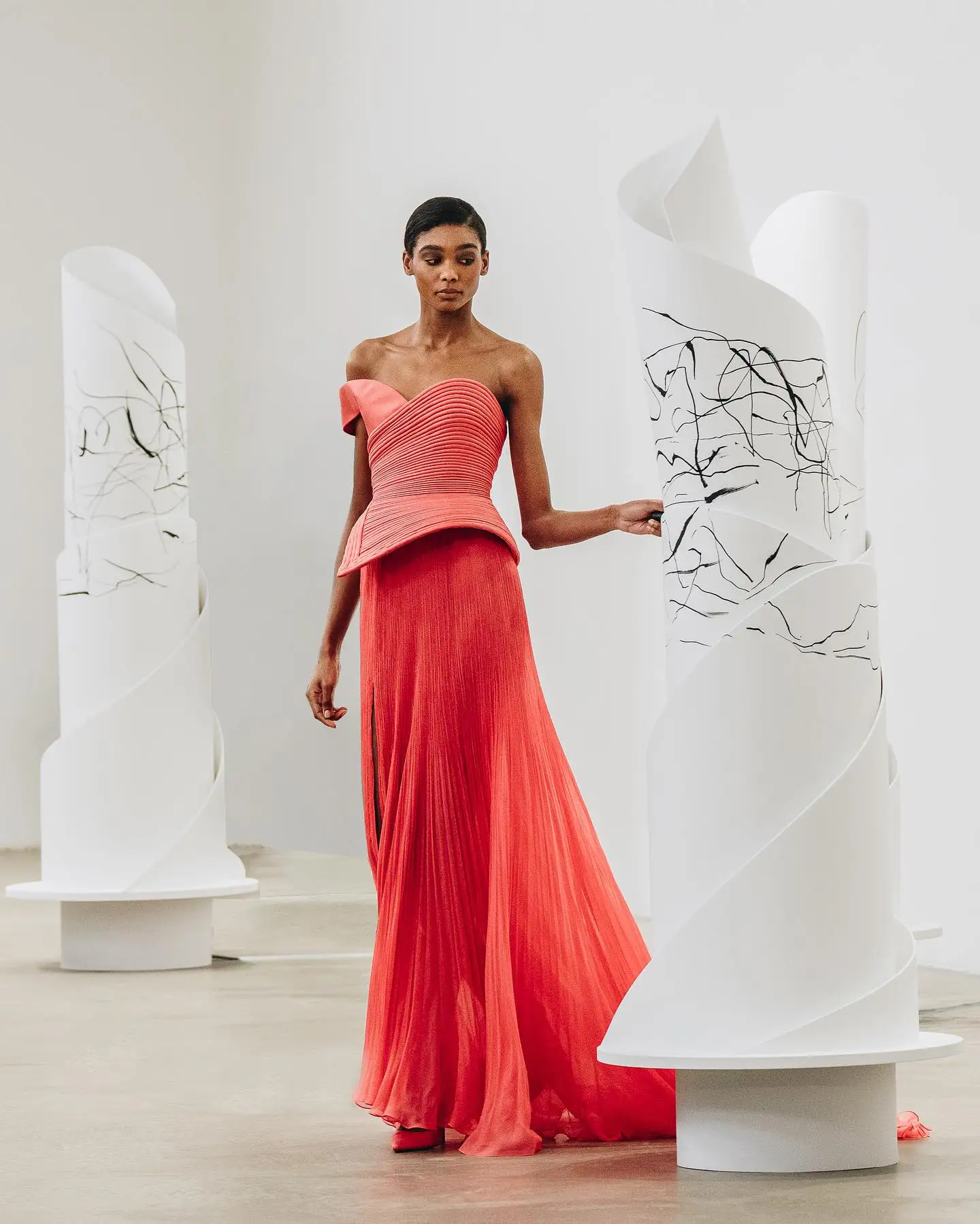 Customized Classic Strapless Chiffon Sleeveless Evening Dresses Elegant Straight Floor Length Celebrity Gowns Vestido De Noche
Customized Classic Strapless Chiffon Sleeveless Evening Dresses Elegant Straight Floor Length Celebrity Gowns Vestido De Noche