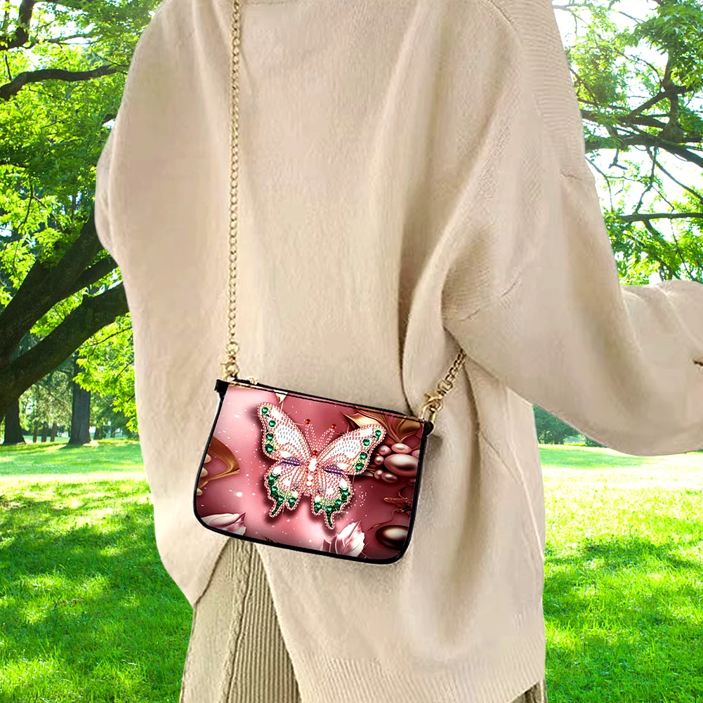 Special Shape Flower Puppy Diamond Painting Clutch Bag 5D DIY Diamond Art Handbag Rhinestone Stitch Shoulder Bag for Women Girls
Special Shape Flower Puppy Diamond Painting Clutch Bag 5D DIY Diamond Art Handbag Rhinestone Stitch Shoulder Bag for Women Girls