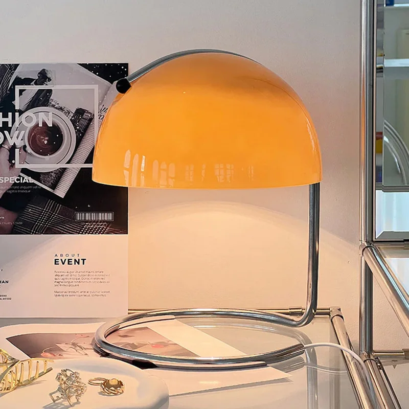 Glass retro desk lamp, Nordic retro desk lamp, bedside table, living room bedroom desk lamp, room decoration gloss
Glass retro desk lamp, Nordic retro desk lamp, bedside table, living room bedroom desk lamp, room decoration gloss