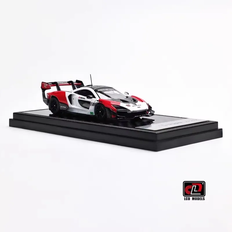 Масштабная модель автомобиля GTR 1:64 из литого металла, сувенирная, с ЖК-дисплеем
Масштабная модель автомобиля GTR 1:64 из литого металла, сувенирная, с ЖК-дисплеем