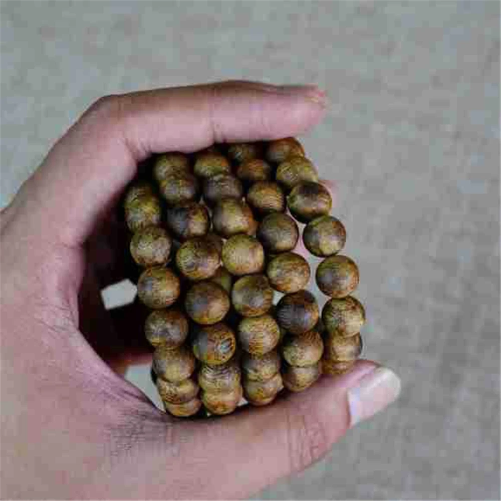Natural Kyara Agarwood Bracelet,Aged Kyara Old Material Handicraft Buddhist Beads,Single loop,10mm, Rich Oil Agarwood Bracelet
Natural Kyara Agarwood Bracelet,Aged Kyara Old Material Handicraft Buddhist Beads,Single loop,10mm, Rich Oil Agarwood Bracelet