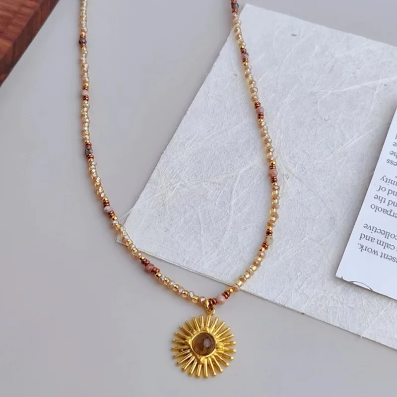 Retro Niche Tiger's Eye Stone Maillard Beaded Necklace Does Not Fade Sweater Chain Jewelry Women's High-end Sense Versatile
Retro Niche Tiger's Eye Stone Maillard Beaded Necklace Does Not Fade Sweater Chain Jewelry Women's High-end Sense Versatile
