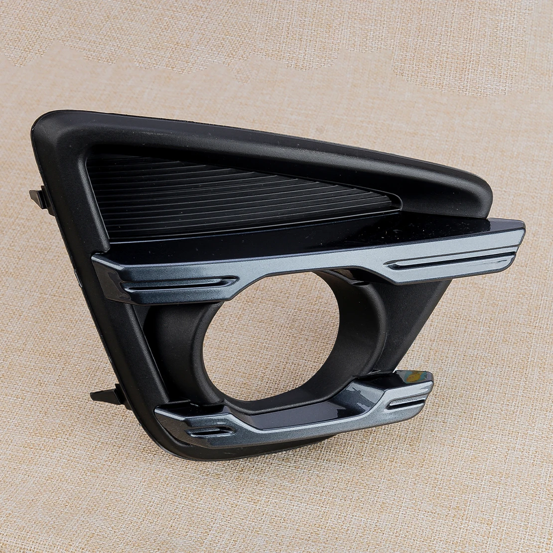 Plastic Car Front Right Driving Fog Light Decoration Cover Fit for Mazda CX-5 2015-2016 KA0J50C11A New
Plastic Car Front Right Driving Fog Light Decoration Cover Fit for Mazda CX-5 2015-2016 KA0J50C11A New