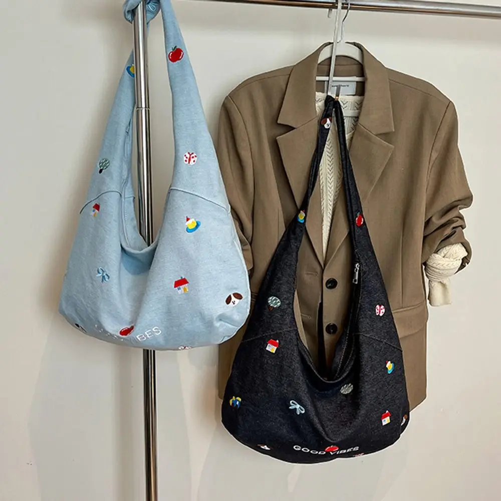 Женская джинсовая сумка на плечо для поездок на работу, большая вместительная милая сумка-тоут в корейском стиле с вышивкой, повседневная милая сумка-мессенджер для путешествий
Женская джинсовая сумка на плечо для поездок на работу, большая вместительная милая сумка-тоут в корейском стиле с вышивкой, повседневная милая сумка-мессенджер для путешествий