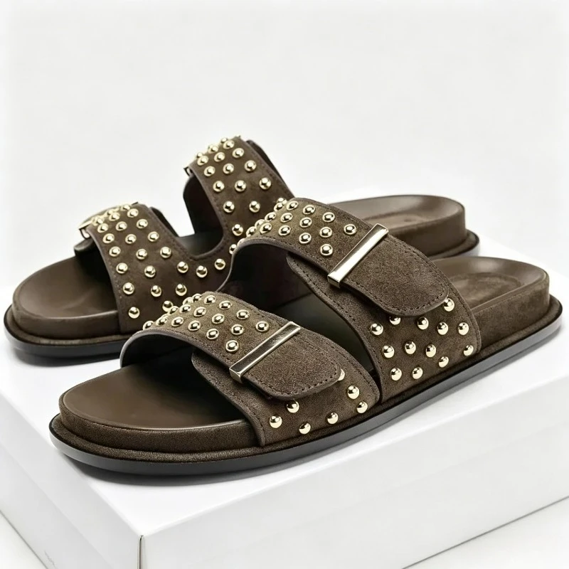 Rivet Belt Buckle Designer Slippers Women Suede Casual Non Slip Beach Shoes Female Retro Fashion Brand Flat Sandals Women Slides
Rivet Belt Buckle Designer Slippers Women Suede Casual Non Slip Beach Shoes Female Retro Fashion Brand Flat Sandals Women Slides