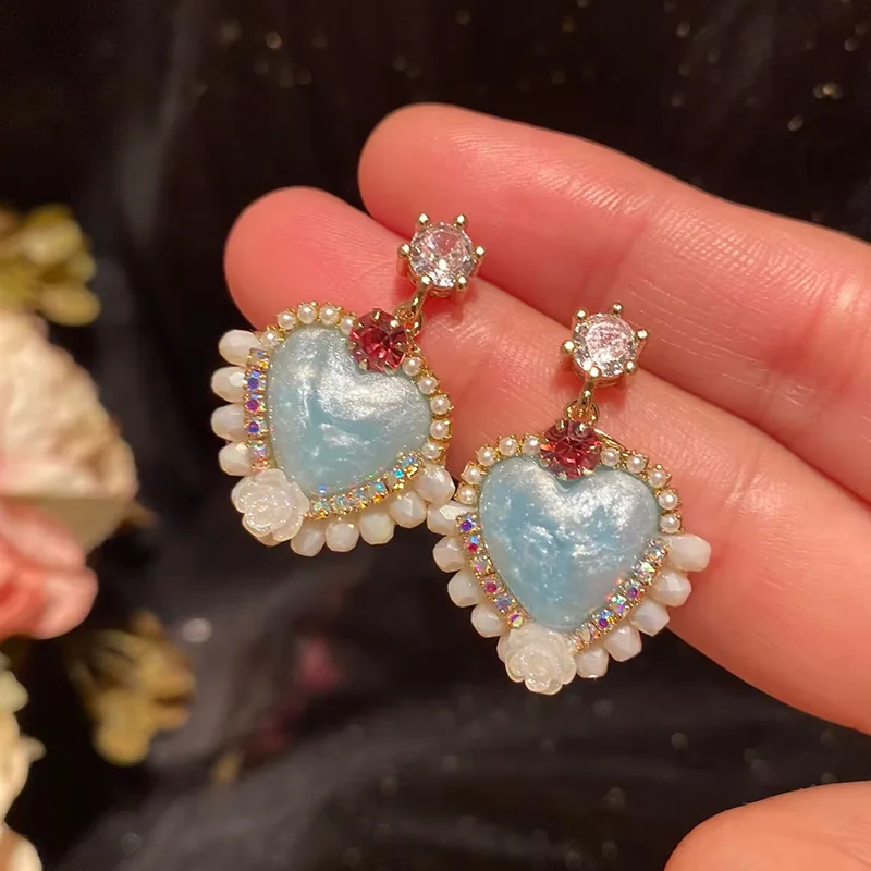 Heart Roses Exaggerated Girl Earrings 2025
Heart Roses Exaggerated Girl Earrings 2025