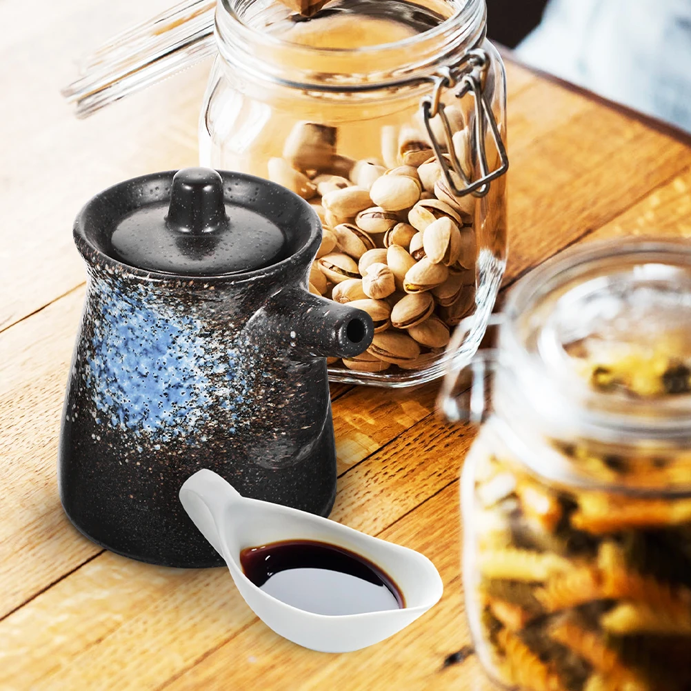 2Pcs Ceramic Sauce Vinegar Dispenser Soy Jar Seasoning Kettle Pepper Shaker Pot Oil Dressing Container Kitchen Tool
2Pcs Ceramic Sauce Vinegar Dispenser Soy Jar Seasoning Kettle Pepper Shaker Pot Oil Dressing Container Kitchen Tool