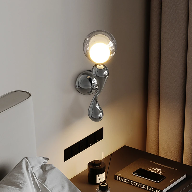 Italian minimalist bedroom bedside wall lamp, high-end designer style light luxury staircase, living room background wall lamp
Italian minimalist bedroom bedside wall lamp, high-end designer style light luxury staircase, living room background wall lamp
