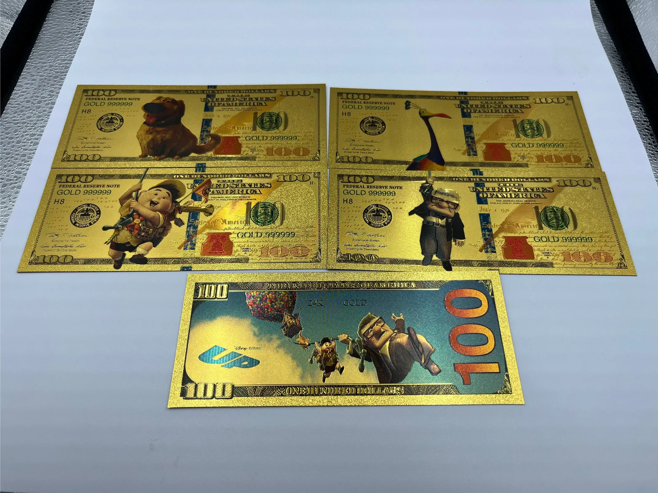 Disney Movie UP Golden card American cartoon anime gold foil banknote creative kid's christmas birthday gift miniso
Disney Movie UP Golden card American cartoon anime gold foil banknote creative kid's christmas birthday gift miniso