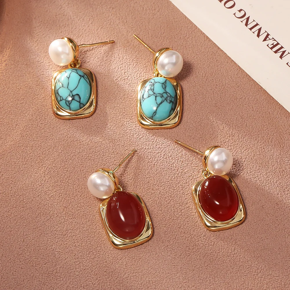 Retro temperament ethnic style blue earrings niche design natural stone earrings high-end exquisite and versatile earrings
Retro temperament ethnic style blue earrings niche design natural stone earrings high-end exquisite and versatile earrings