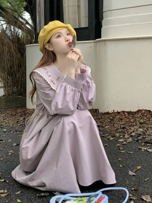plus Size Doll Collar Loose Women's Dress 300 Pounds Autumn High Waist Button Detail A-Line Skirt Long Sleeve Color
plus Size Doll Collar Loose Women's Dress 300 Pounds Autumn High Waist Button Detail A-Line Skirt Long Sleeve Color