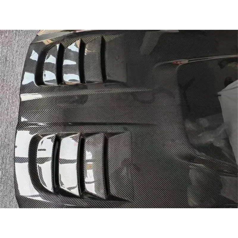 Single Sided Carbon Fiber Engine Hood Luxury Coupe High Strength Lightweight Sport Style Easy Installation Factory Direct
Single Sided Carbon Fiber Engine Hood Luxury Coupe High Strength Lightweight Sport Style Easy Installation Factory Direct