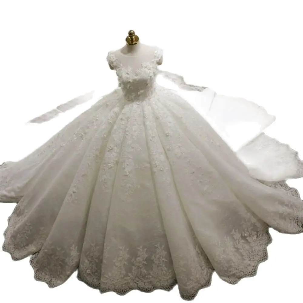 Vintage Ball Gown Wedding Dresses Sheer Neck Appliques Back Lace Up Lace Wedding Dresses Bridal Gowns Long Train Custom Made
Vintage Ball Gown Wedding Dresses Sheer Neck Appliques Back Lace Up Lace Wedding Dresses Bridal Gowns Long Train Custom Made