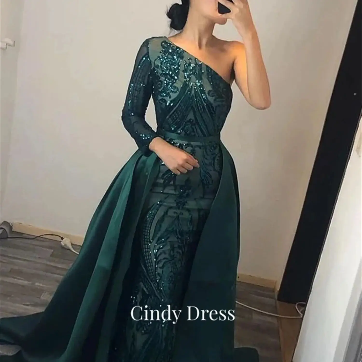 Женское атласное блестящее платье Cindy, элегантное платье с длинным хвостом, роскошное вечернее платье для свадьбы
Женское атласное блестящее платье Cindy, элегантное платье с длинным хвостом, роскошное вечернее платье для свадьбы