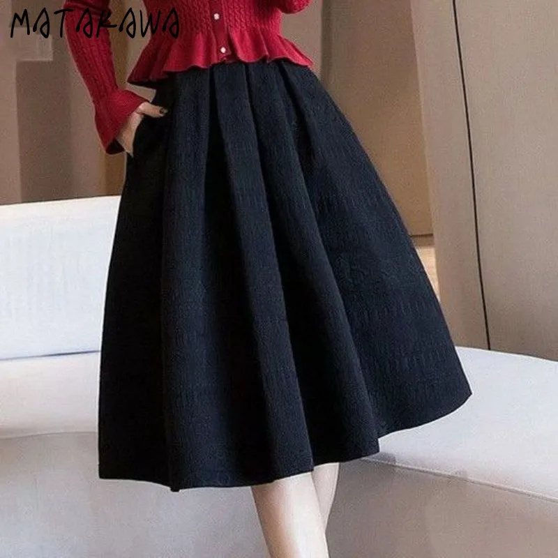 Matakawa Spring Autumn Women Skirts Solid Black High Waist Elegant Faldas Mujer Fashion French Style Simple Sweet Long Skirt
Matakawa Spring Autumn Women Skirts Solid Black High Waist Elegant Faldas Mujer Fashion French Style Simple Sweet Long Skirt