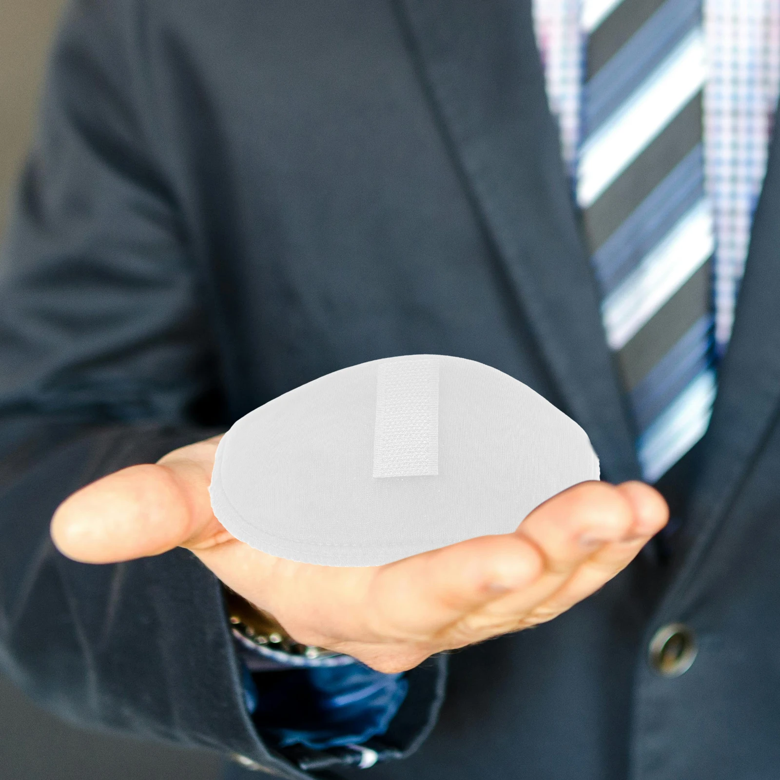 4pcs Shoulder Pads Sponge Material Breathable Non-Slip Sewing Foam Pads For Suit Coat Jacket Blazer Unisex Invisible Support
4pcs Shoulder Pads Sponge Material Breathable Non-Slip Sewing Foam Pads For Suit Coat Jacket Blazer Unisex Invisible Support