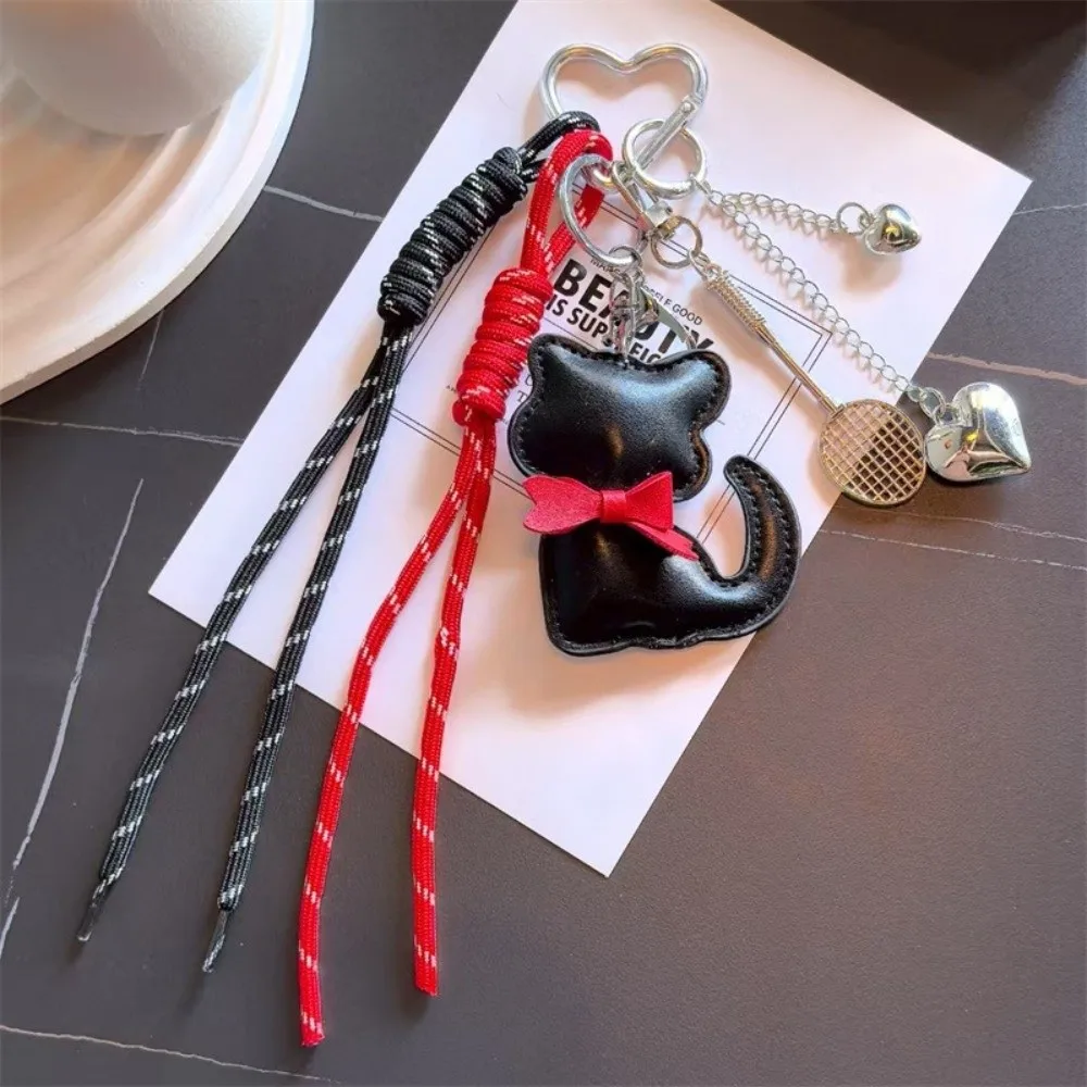 Высококачественный кожаный брелок для ключей в виде кошки, легкий, с кисточкой, в форме сердца, подвеска для багажа, многофункциональный аксессуар для рюкзака, подарок
Высококачественный кожаный брелок для ключей в виде кошки, легкий, с кисточкой, в форме сердца, подвеска для багажа, многофункциональный аксессуар для рюкзака, подарок