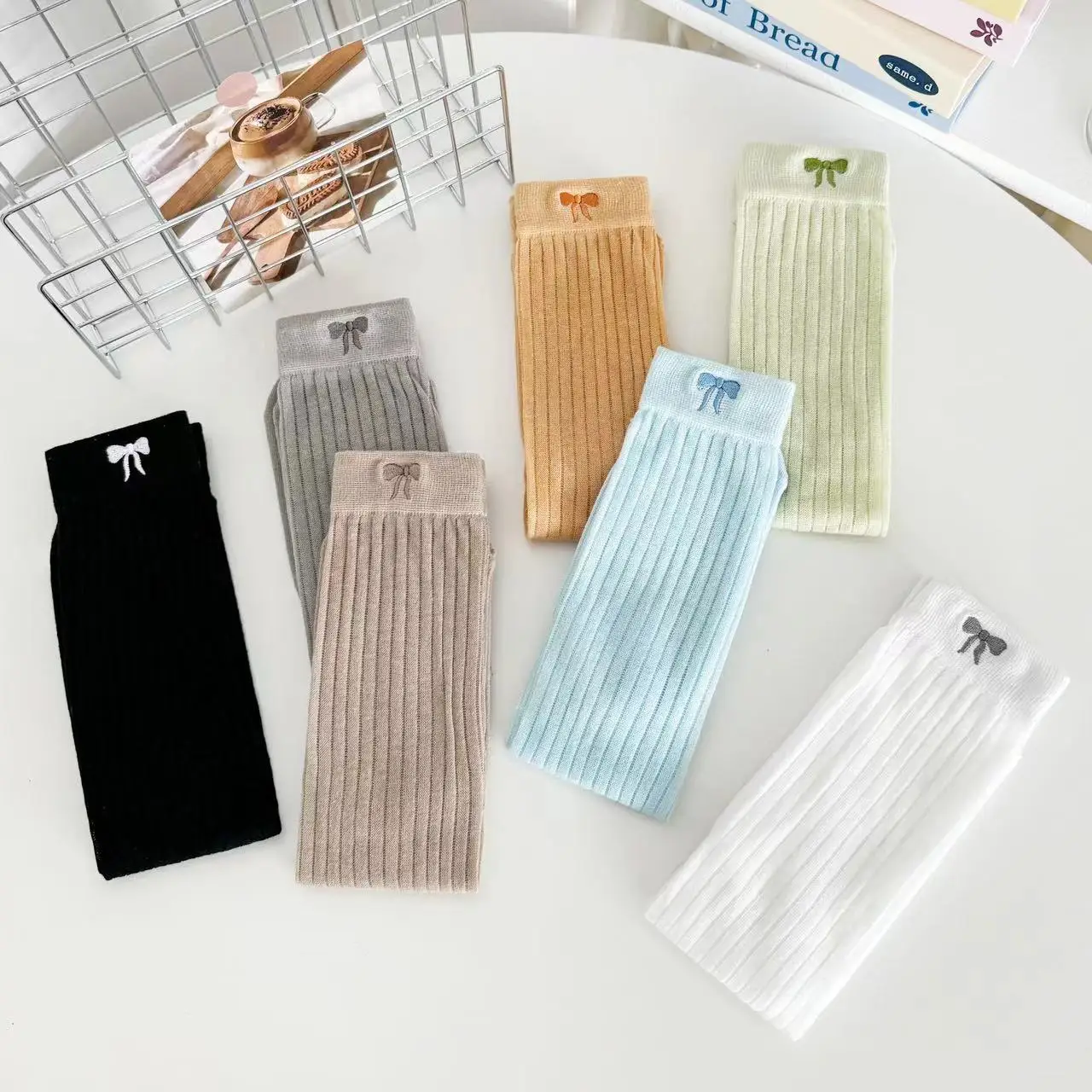 Summer Thin Loose bowknot Socks for Women Velvet Soft Breathable Long Socks Solid Color Black White Khaki Harajuku High Socks
Summer Thin Loose bowknot Socks for Women Velvet Soft Breathable Long Socks Solid Color Black White Khaki Harajuku High Socks