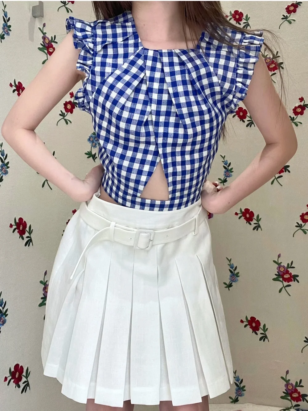 Sweet Style Sleeveless Vest Wooden Collar Hollow out Splicing Plaid Women's Shirt Regular Fit Poly Fabric Non Deformable
Sweet Style Sleeveless Vest Wooden Collar Hollow out Splicing Plaid Women's Shirt Regular Fit Poly Fabric Non Deformable