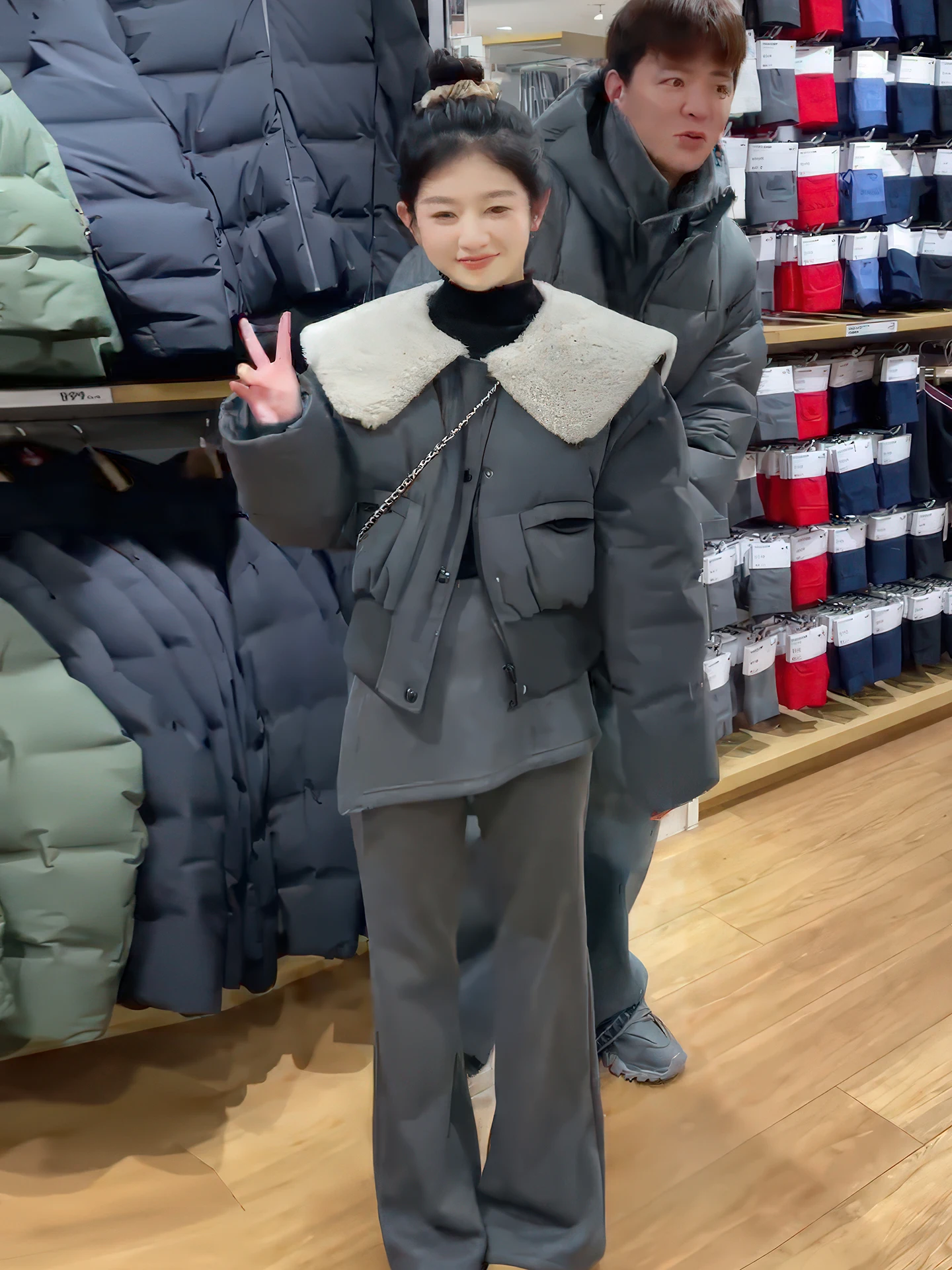 Sli ort down Jaet Women's Faion White Du down Large Collar Winter Coat Unique Attractively Designed Warm Outerwear
Sli ort down Jaet Women's Faion White Du down Large Collar Winter Coat Unique Attractively Designed Warm Outerwear