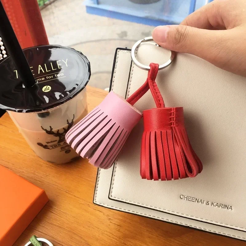 Fashion Leather Double Tassel Fringe Keychain Car Key Chain Ring Women Bag Charm Backpack Holders Ornament Gift
Fashion Leather Double Tassel Fringe Keychain Car Key Chain Ring Women Bag Charm Backpack Holders Ornament Gift