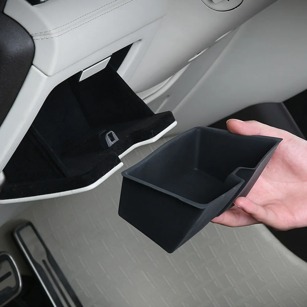 For Denza N9 Driver's License Box Storage Pad Car Modification Supplies Silicone Protective Pad Protect The Original Car Fluff
For Denza N9 Driver's License Box Storage Pad Car Modification Supplies Silicone Protective Pad Protect The Original Car Fluff