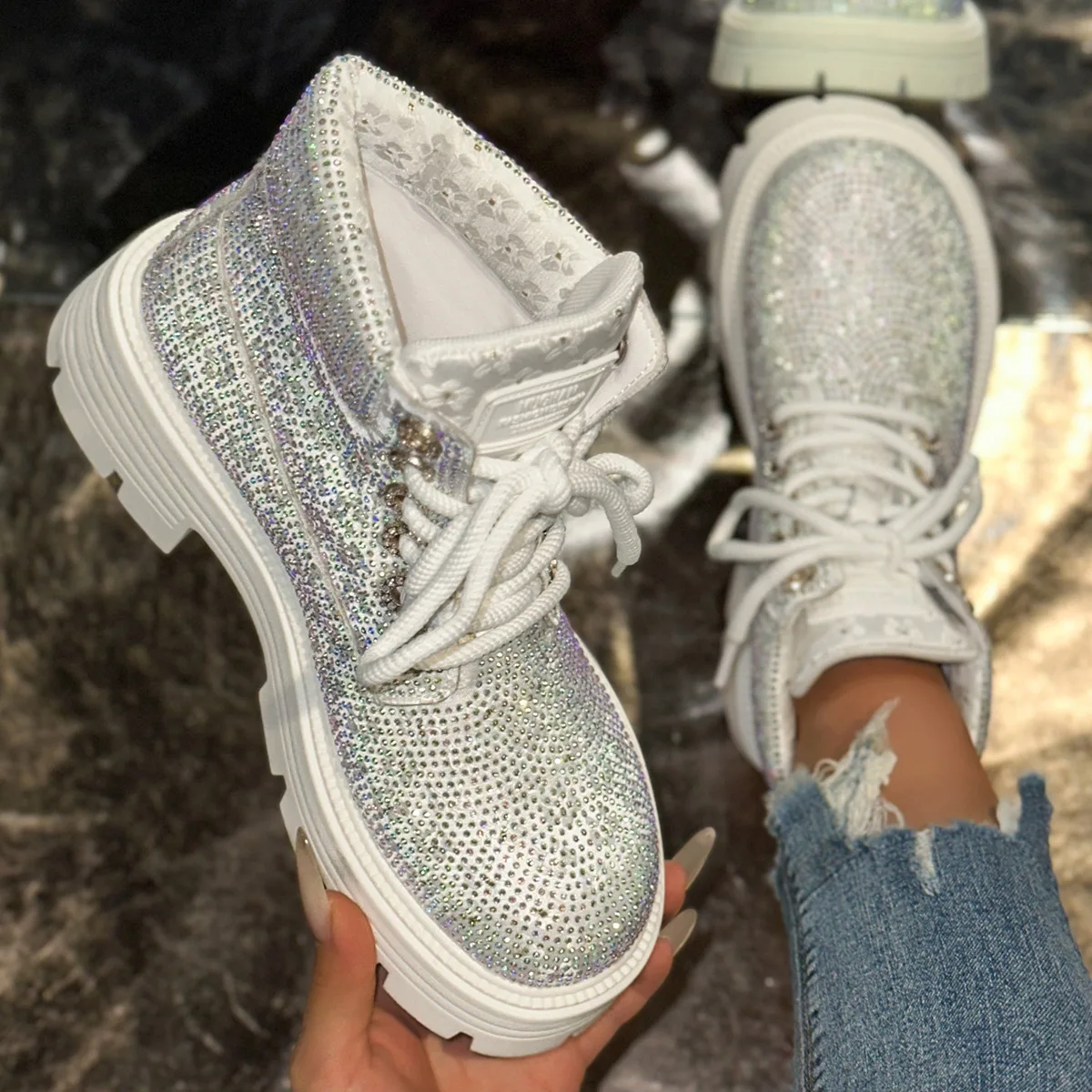 Tianxing Water Diamond Laced Women's Boots Autumn Winter New Heavy Duty Rhinestone Embellished Chunky Heel Boots
Tianxing Water Diamond Laced Women's Boots Autumn Winter New Heavy Duty Rhinestone Embellished Chunky Heel Boots