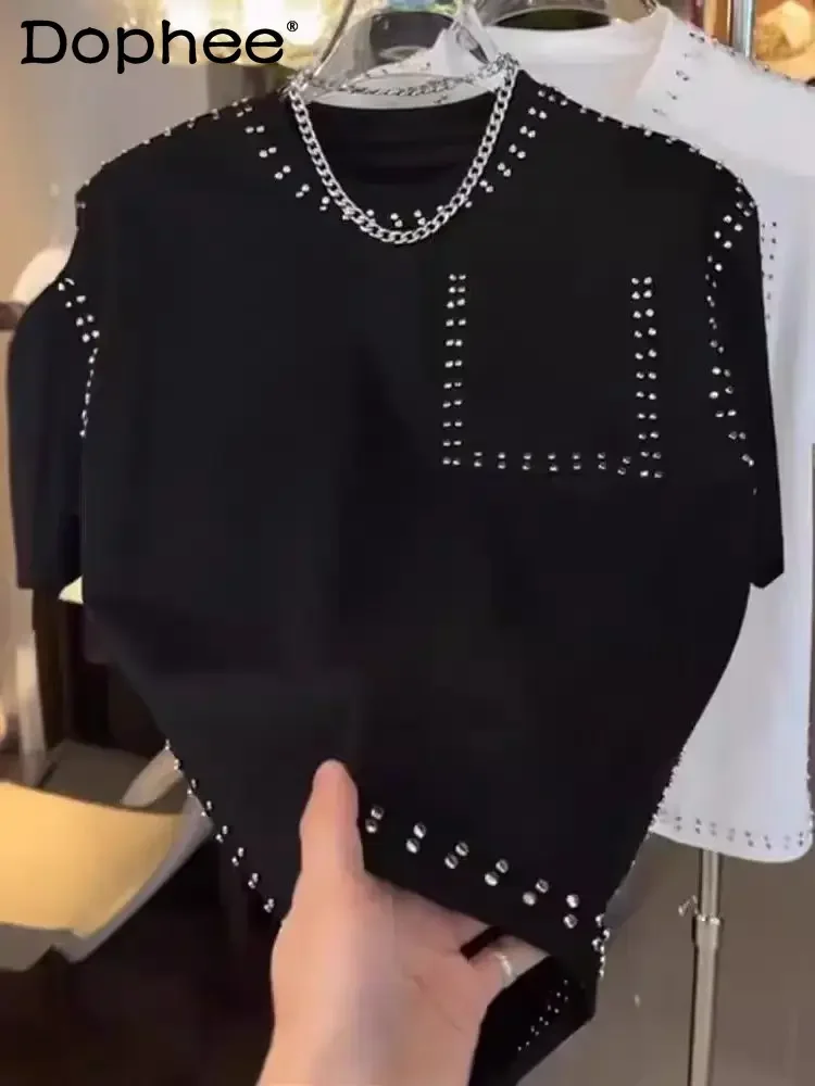 American Trend T-shirt Men's Short-sleeved Summer Fashion Heavy Industry Rivet Round Neck Youth Casual Handsome Versatile Top
American Trend T-shirt Men's Short-sleeved Summer Fashion Heavy Industry Rivet Round Neck Youth Casual Handsome Versatile Top