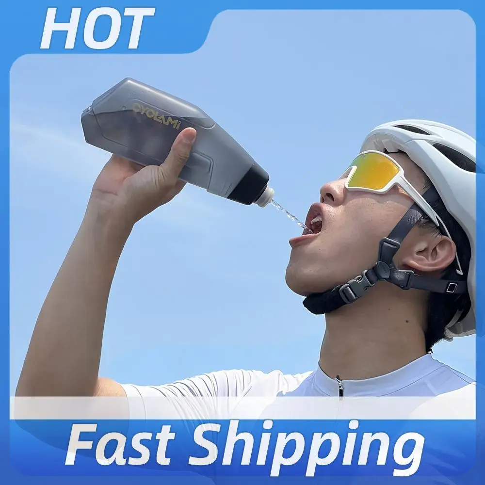 650ml Pneumatic Cycling Water Bottle Squeeze To Drink Design Outdoor Sports Water Bottle for Sports Outdoor MTB Road Cycling
650ml Pneumatic Cycling Water Bottle Squeeze To Drink Design Outdoor Sports Water Bottle for Sports Outdoor MTB Road Cycling