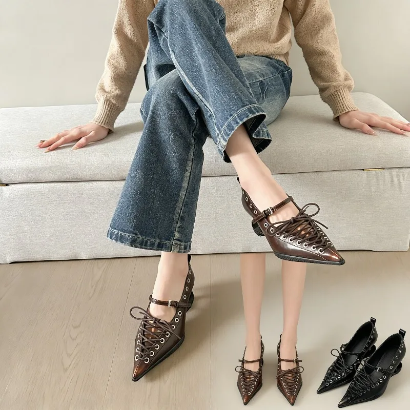 NEW 2026 Pointed Toe Flat Bottomed Ballet Single Shoes Punk Style New Fashionable Women Shoes rivet strap bow Handmade Shoe
NEW 2026 Pointed Toe Flat Bottomed Ballet Single Shoes Punk Style New Fashionable Women Shoes rivet strap bow Handmade Shoe