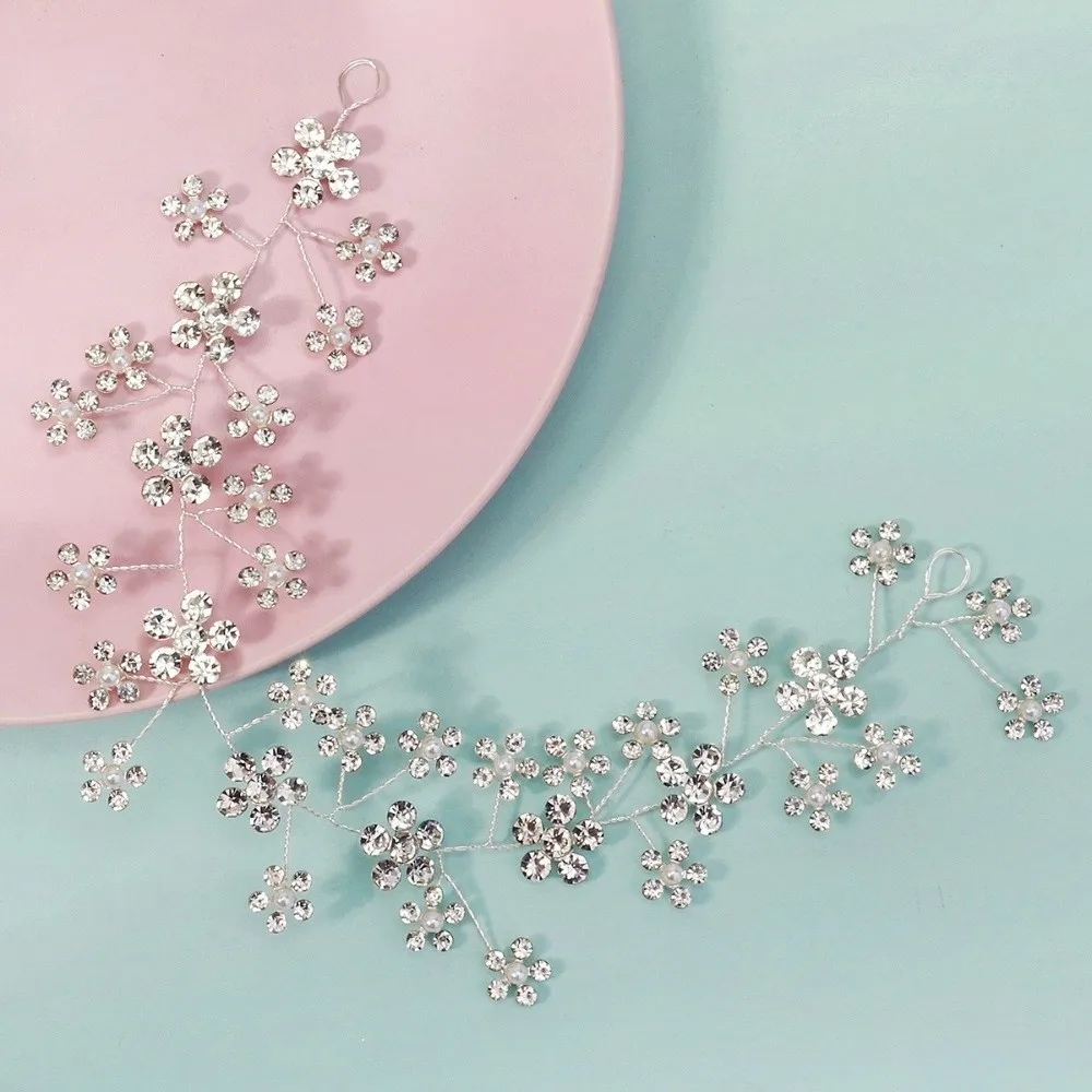 Exquisite Rhinestone Bride Headdress Beaded Sparkling Photography Headband Handmade French Style Wedding Hair Accessories Party 
Exquisite Rhinestone Bride Headdress Beaded Sparkling Photography Headband Handmade French Style Wedding Hair Accessories Party