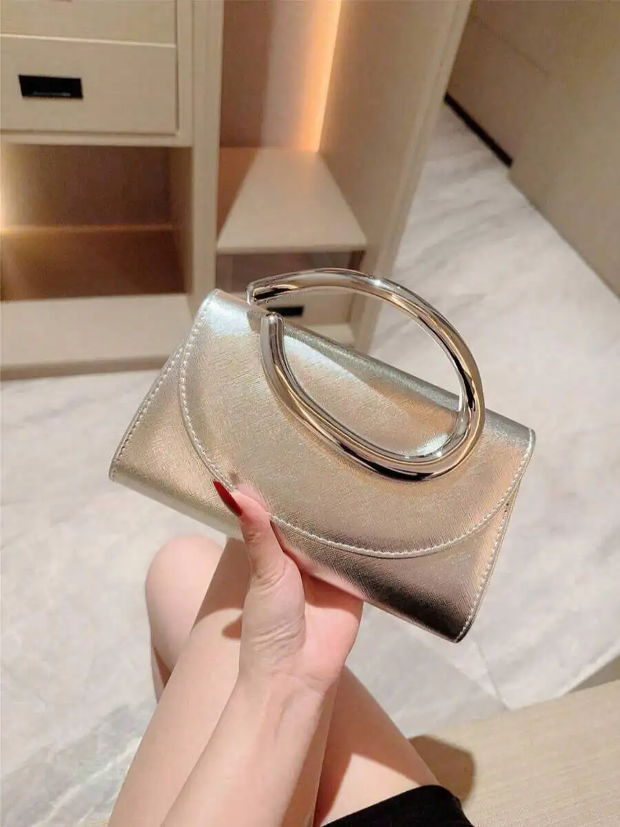 Elegant Metallic Mini Clutch Bag With Circular Handle For Evening Party Wedding Prom
Elegant Metallic Mini Clutch Bag With Circular Handle For Evening Party Wedding Prom