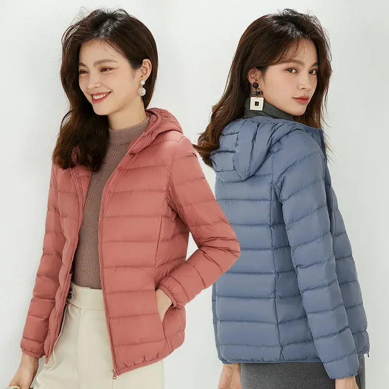 90% White Duck Down Women Puffer Jacket 2023 New Sprign Fashion Hoode Slim Fit Ultralight Packable Female Casual Short Parkas
90% White Duck Down Women Puffer Jacket 2023 New Sprign Fashion Hoode Slim Fit Ultralight Packable Female Casual Short Parkas