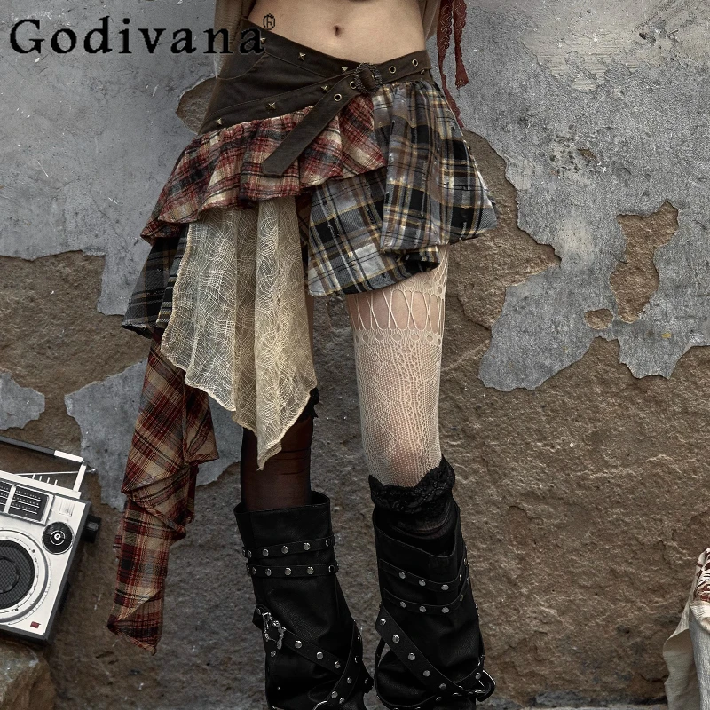 2025 American Spring New Design Girl Retro Ruffles Splicing Streetwear Lace Plaid Belt Asymmetrical Hemline Leisure Sexy Skirt
2025 American Spring New Design Girl Retro Ruffles Splicing Streetwear Lace Plaid Belt Asymmetrical Hemline Leisure Sexy Skirt