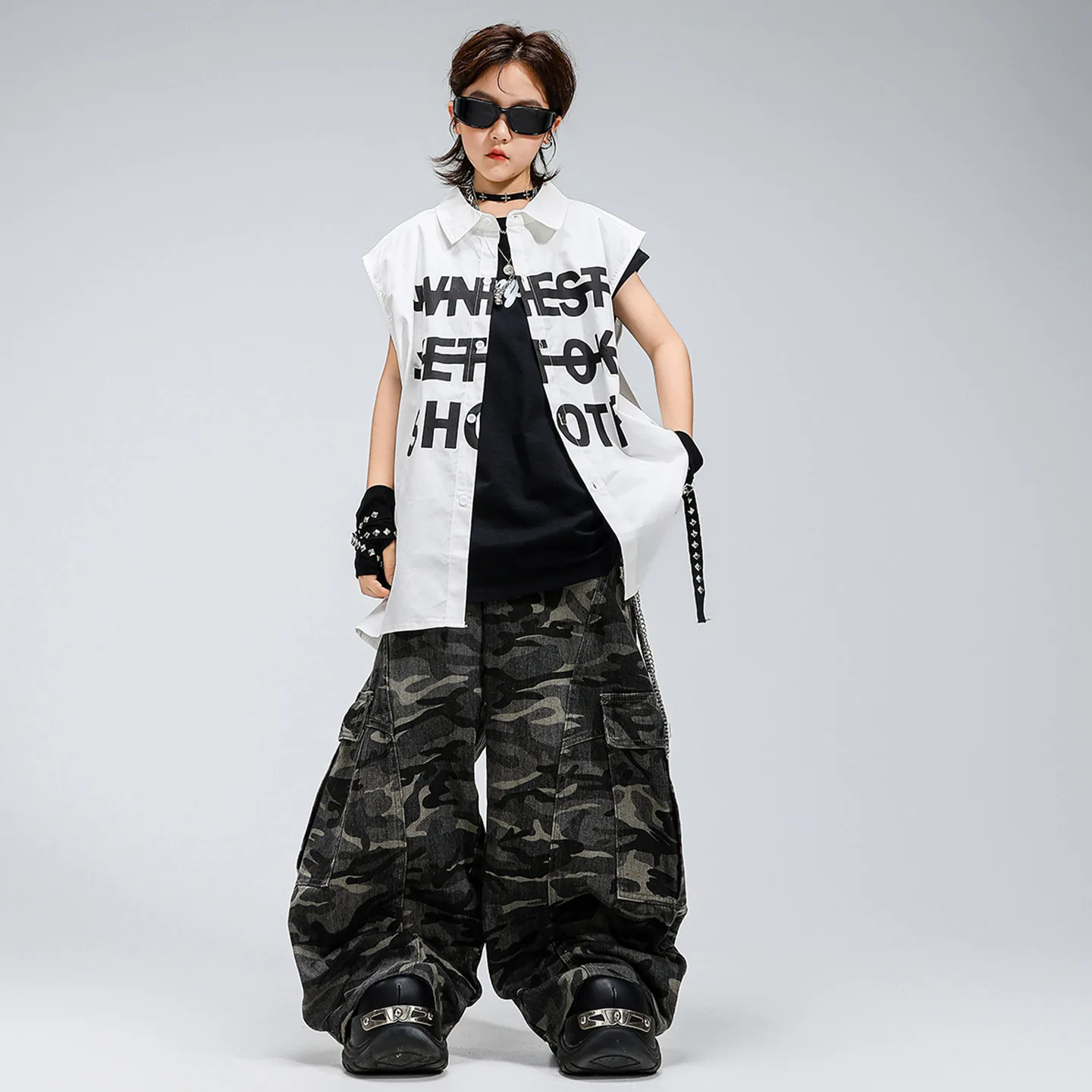 Kid Kpop Hip Hop Clothing White Letters Sleeveless Shirt Camo Casual Baggy Cargo Pants for Girl Boy Jazz Dance Costumes Clothes
Kid Kpop Hip Hop Clothing White Letters Sleeveless Shirt Camo Casual Baggy Cargo Pants for Girl Boy Jazz Dance Costumes Clothes