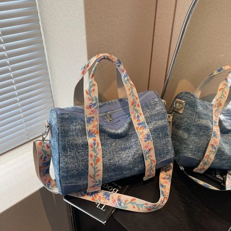 Simple Classic Diaper Bag Handbag Backpack Salon Visit Minimalist Exquisite Chic Versatile Elegant Stylish Practical
Simple Classic Diaper Bag Handbag Backpack Salon Visit Minimalist Exquisite Chic Versatile Elegant Stylish Practical