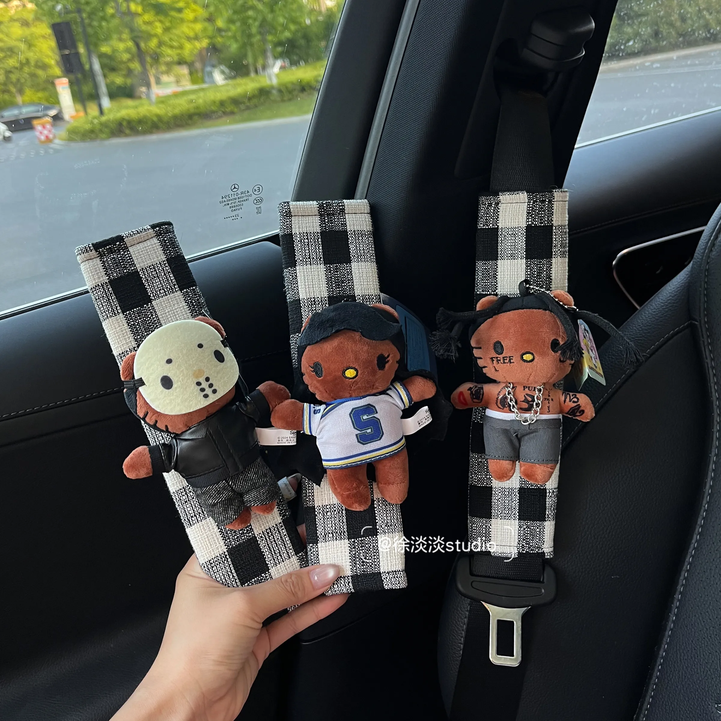 Hello Kitty Car Safety Belt Cover Adjustable Seat Belt Cover Shoulder Strap Cover Car Shoulder Protector Pad Auto Accessories
Hello Kitty Car Safety Belt Cover Adjustable Seat Belt Cover Shoulder Strap Cover Car Shoulder Protector Pad Auto Accessories