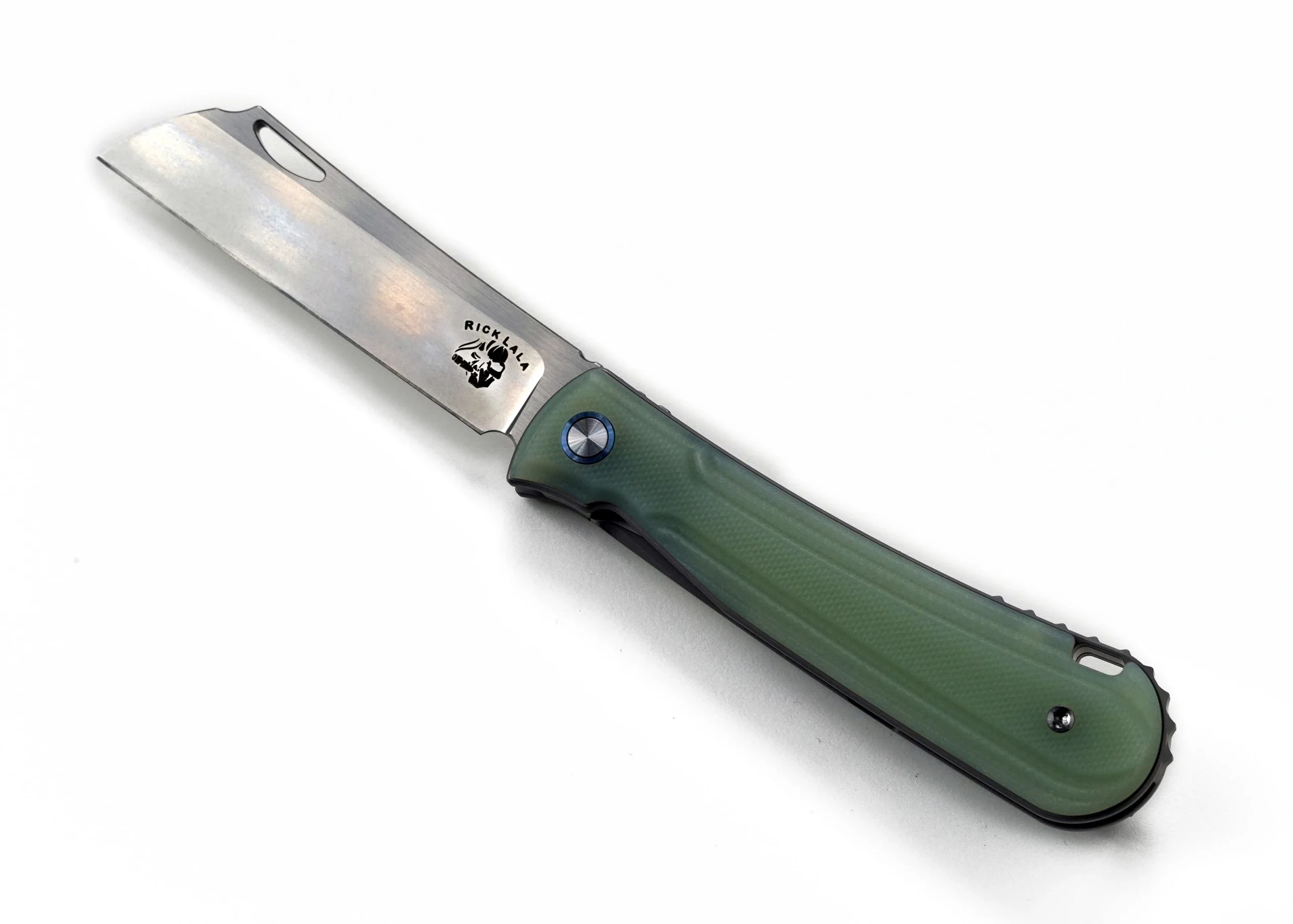 Rick Lala Collab Caipira, Front Flipper Knife, Green
Rick Lala Collab Caipira, Front Flipper Knife, Green